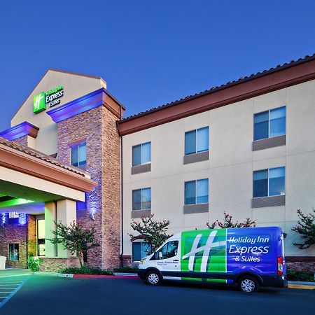 Holiday Inn Express & Suites Clovis Fresno Area By Ihg Eksteriør bilde