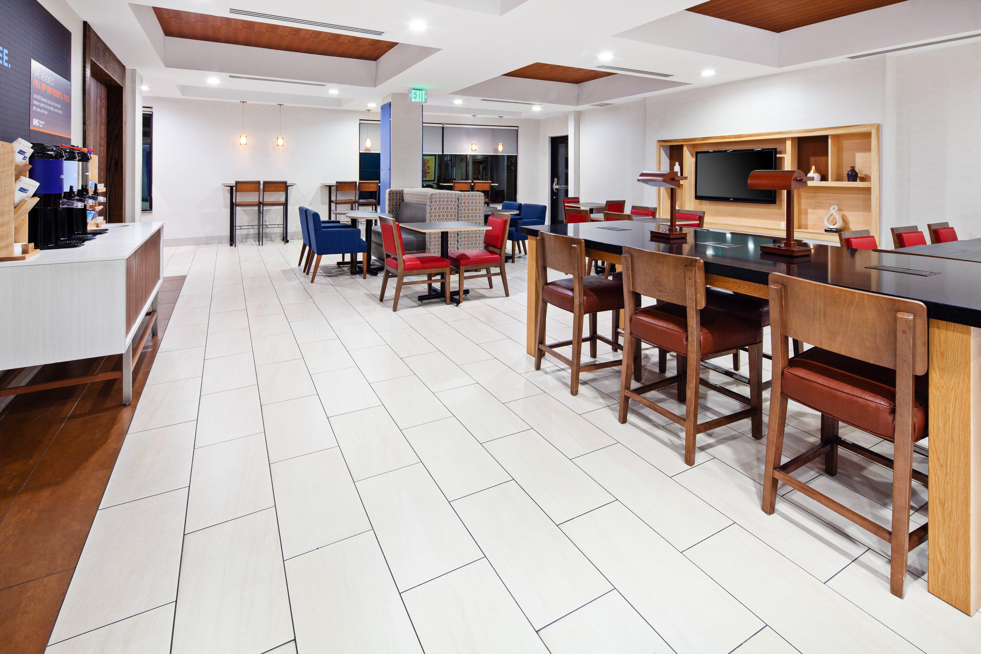 Holiday Inn Express & Suites Clovis Fresno Area By Ihg Eksteriør bilde