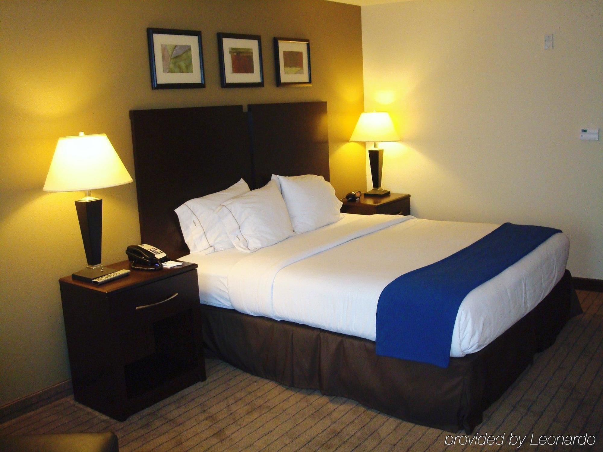 Holiday Inn Express & Suites Clovis Fresno Area By Ihg Eksteriør bilde