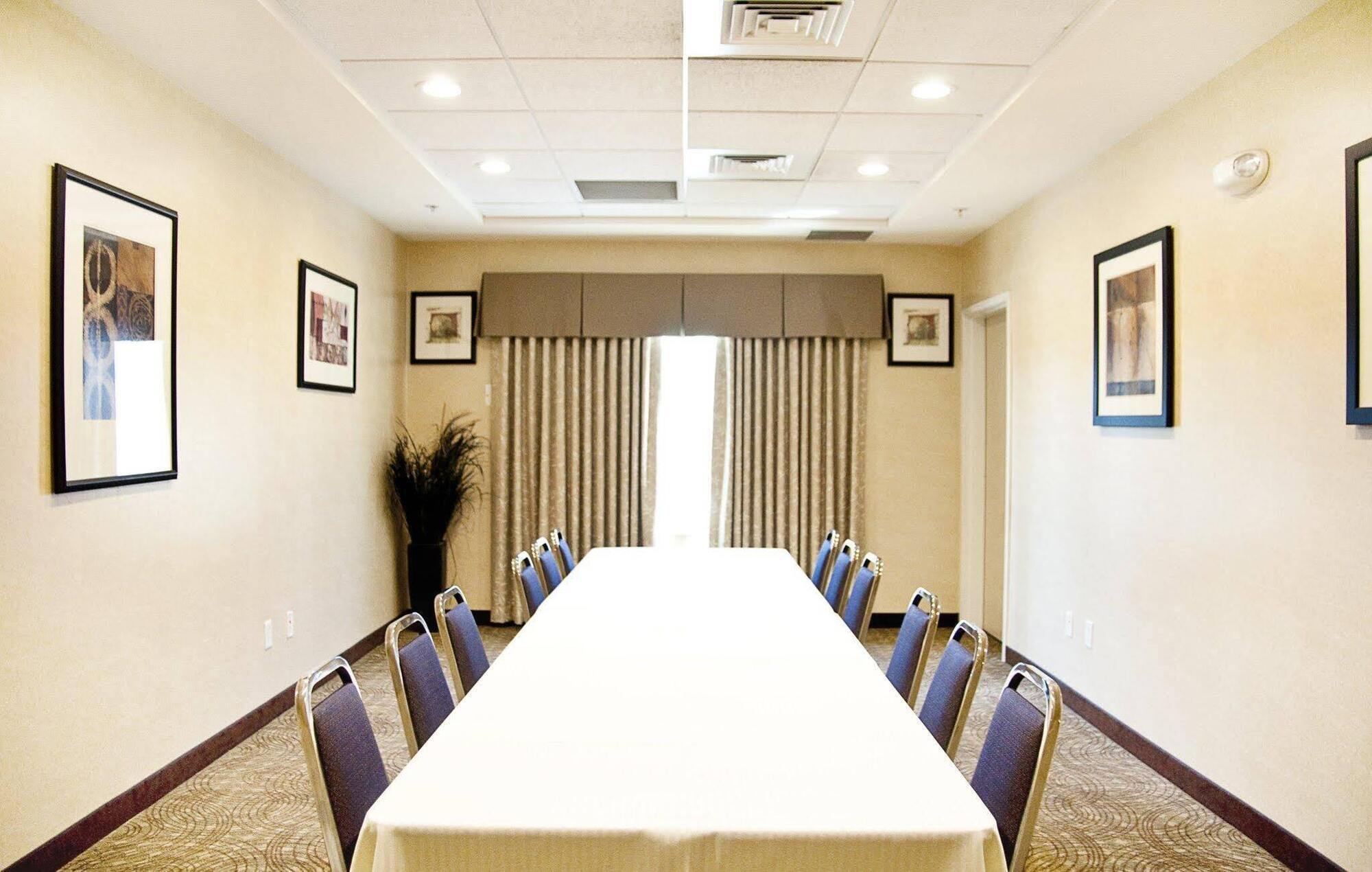 Holiday Inn Express & Suites Clovis Fresno Area By Ihg Eksteriør bilde
