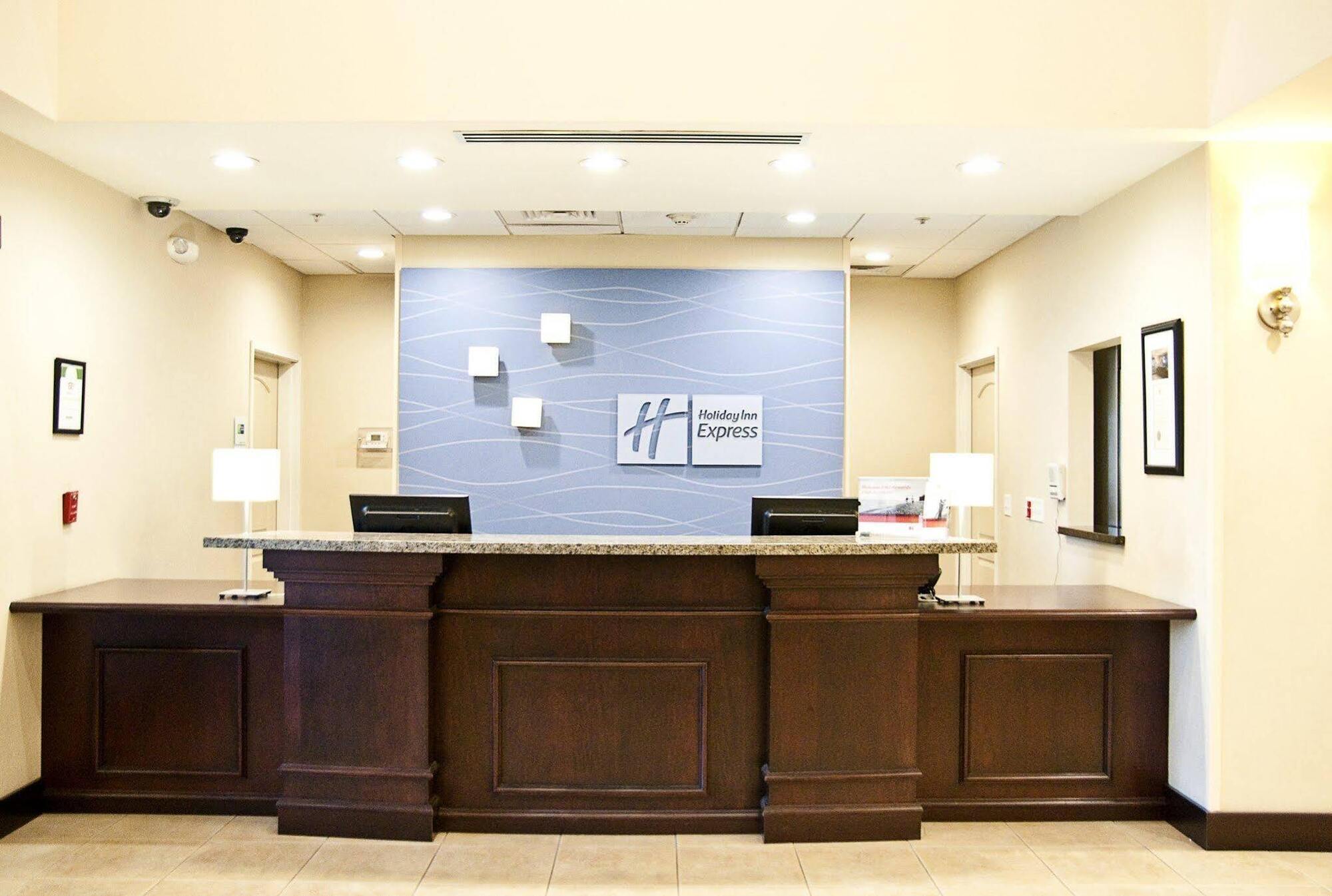Holiday Inn Express & Suites Clovis Fresno Area By Ihg Eksteriør bilde